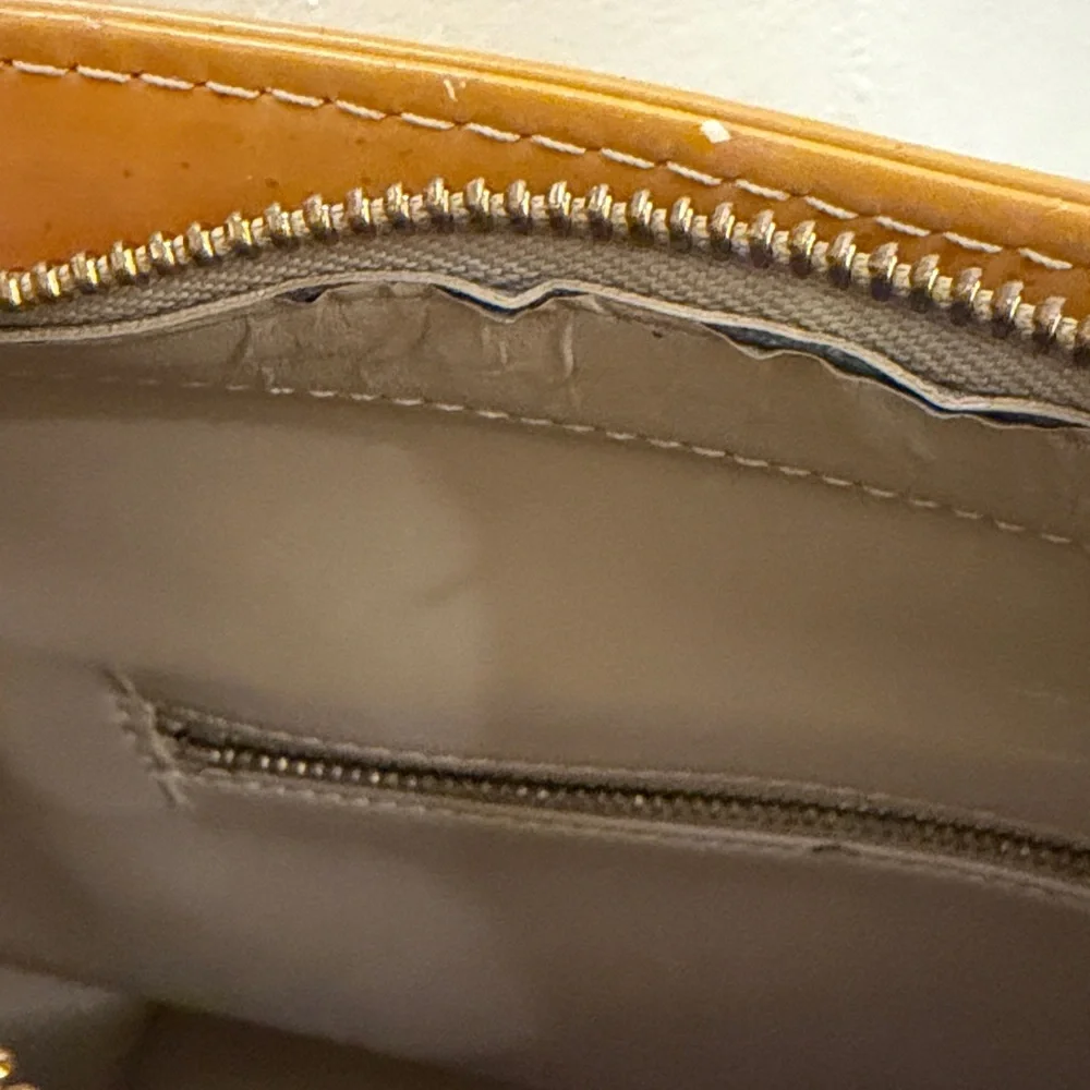 Louis Vuitton Vernis Mustard Yellow Tote Bag - Picture 8 of 10